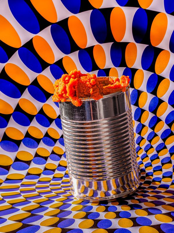 Tin with orange peel on a spiral, Byline Optical Illusions by David Spector