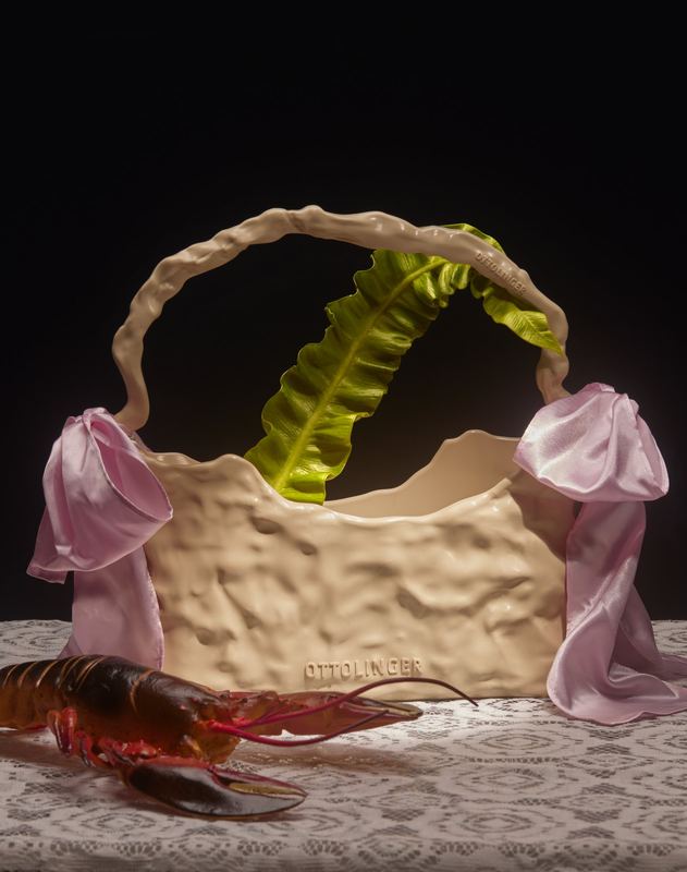 Ceramic basket bag with a crayfish, Ottolinger by David Spector